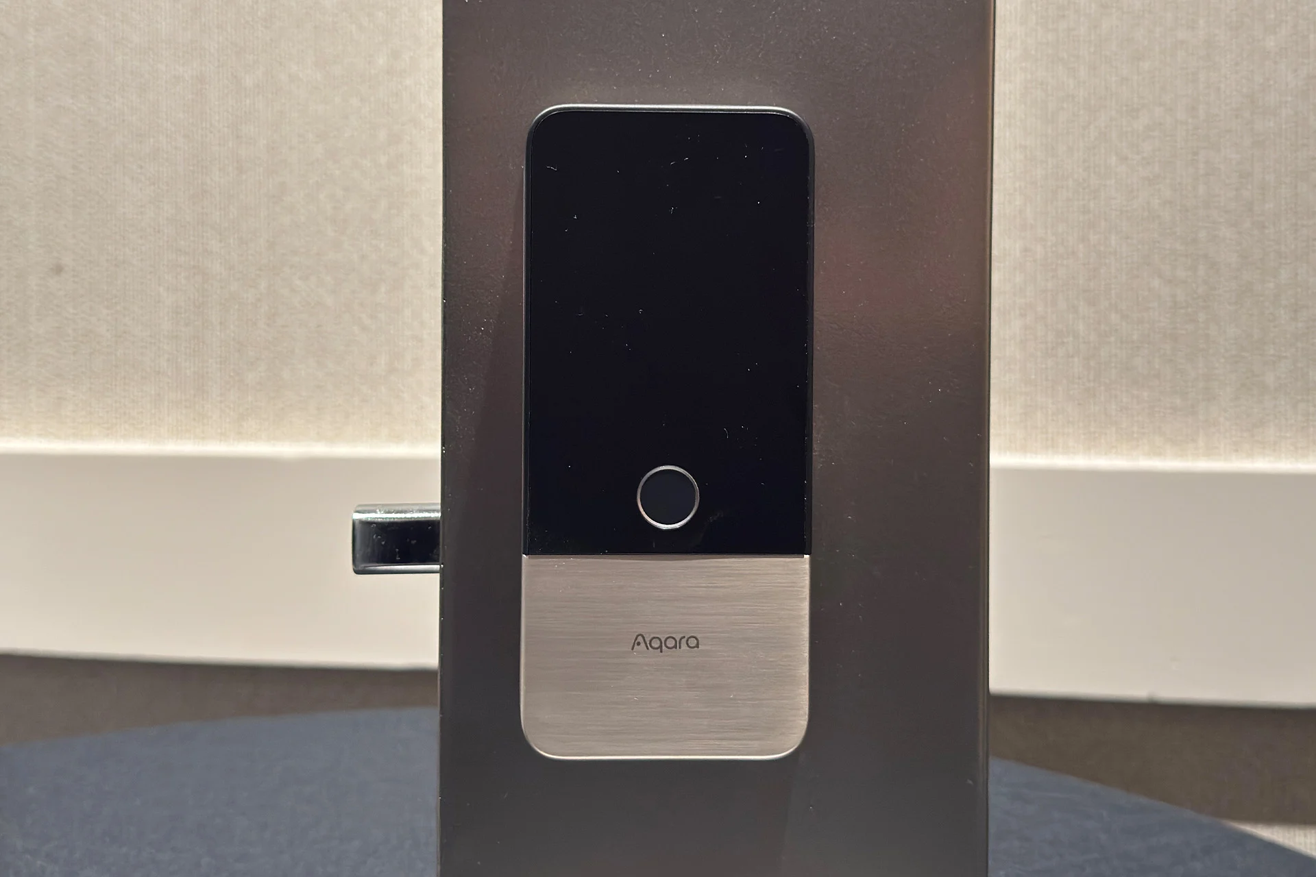 Aqara U400