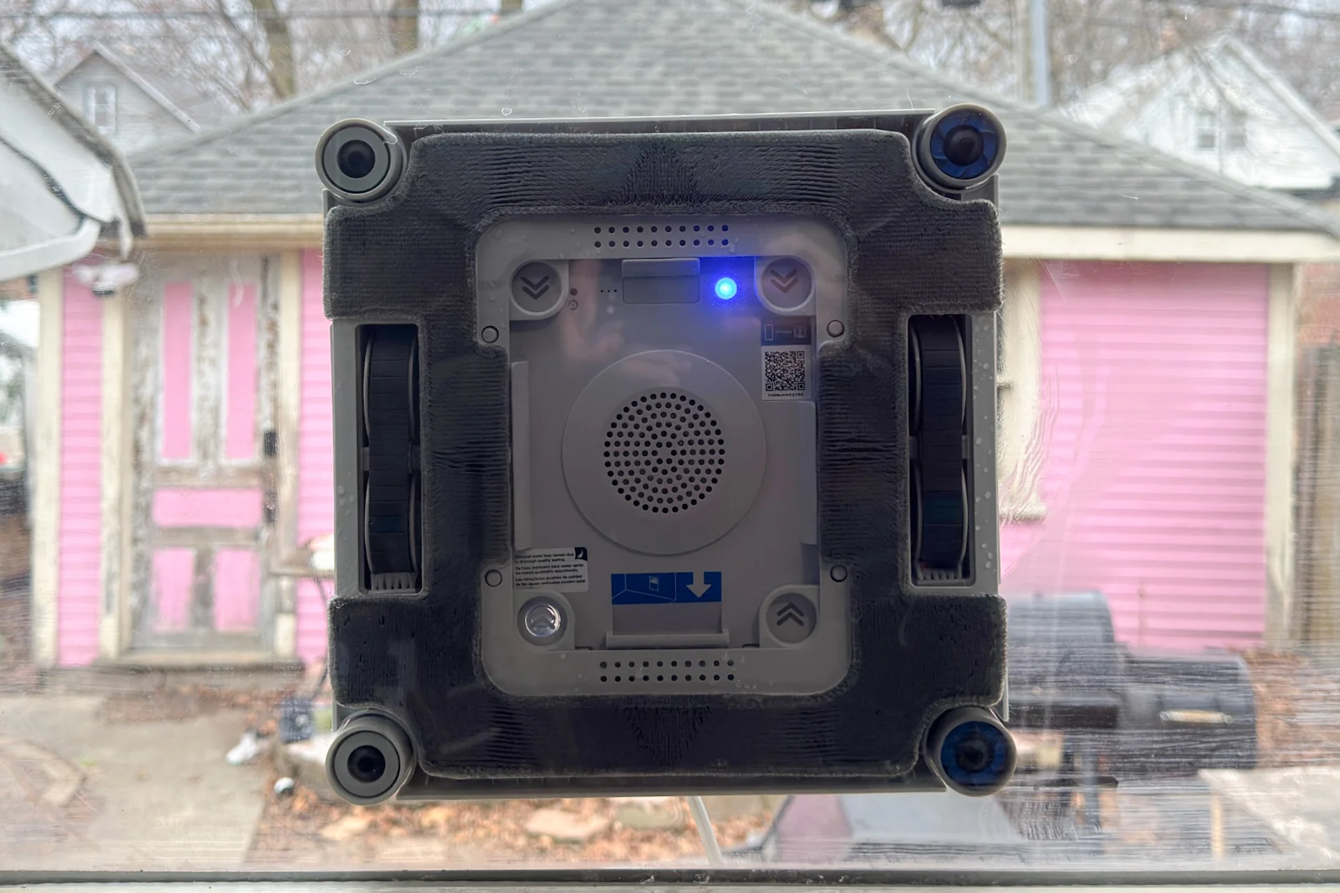 Ecovacs Winbot W3 Omni Review 08